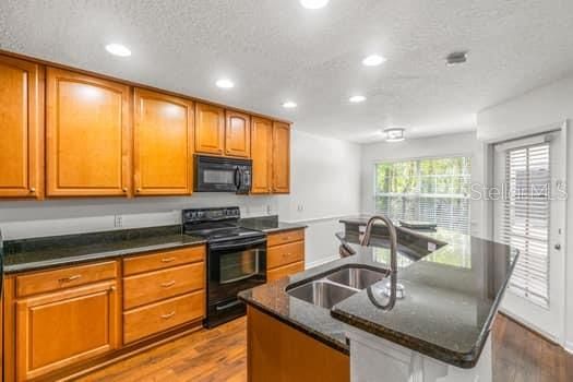 For Sale: $369,900 (3 beds, 2 baths, 1958 Square Feet)