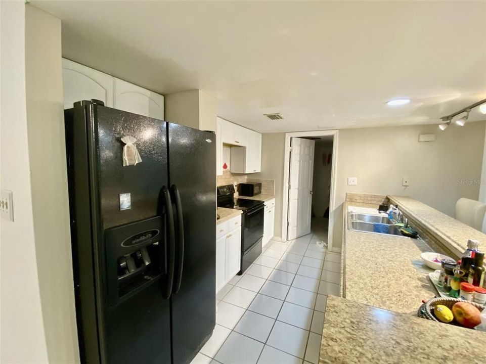 For Sale: $185,000 (2 beds, 2 baths, 1520 Square Feet)