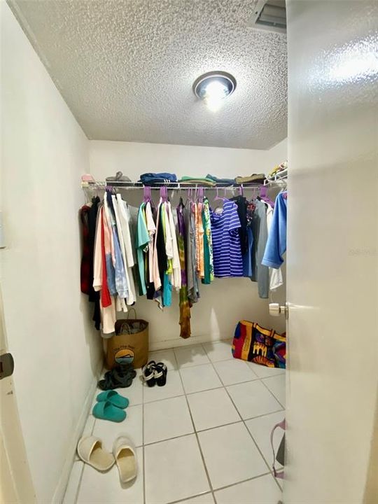 For Sale: $185,000 (2 beds, 2 baths, 1520 Square Feet)