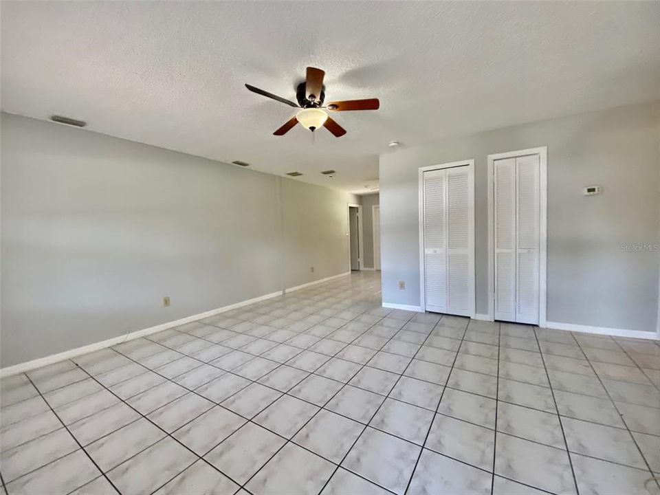 For Sale: $209,900 (3 beds, 1 baths, 1204 Square Feet)