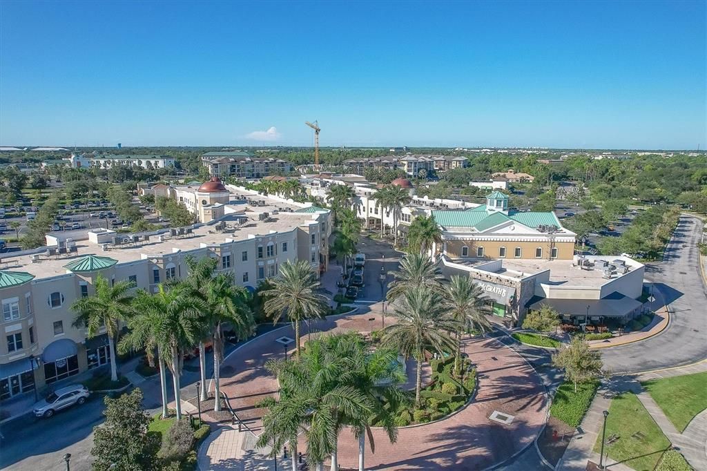 For Sale: $739,000 (3 beds, 2 baths, 1558 Square Feet)