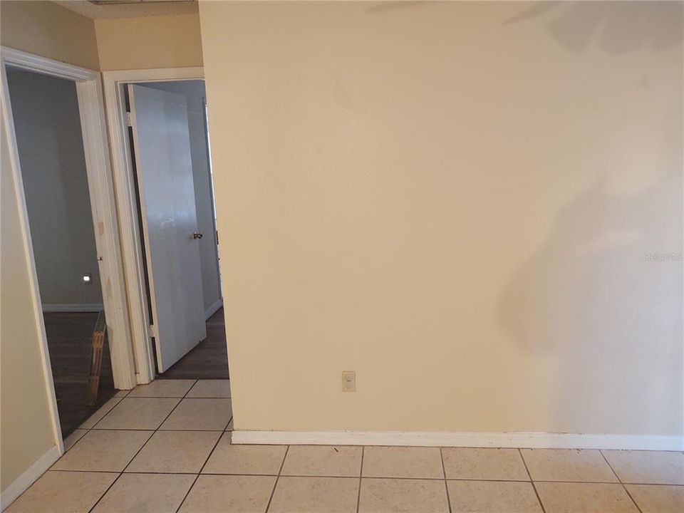 For Rent: $1,650 (2 beds, 2 baths, 925 Square Feet)