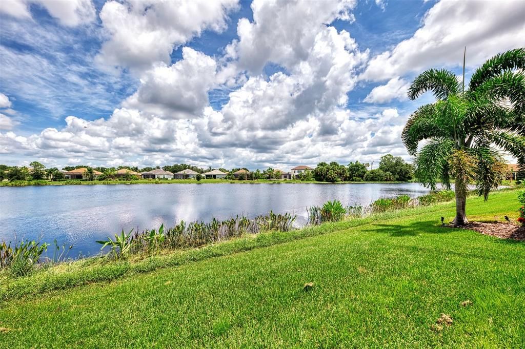 For Sale: $699,000 (3 beds, 2 baths, 2289 Square Feet)