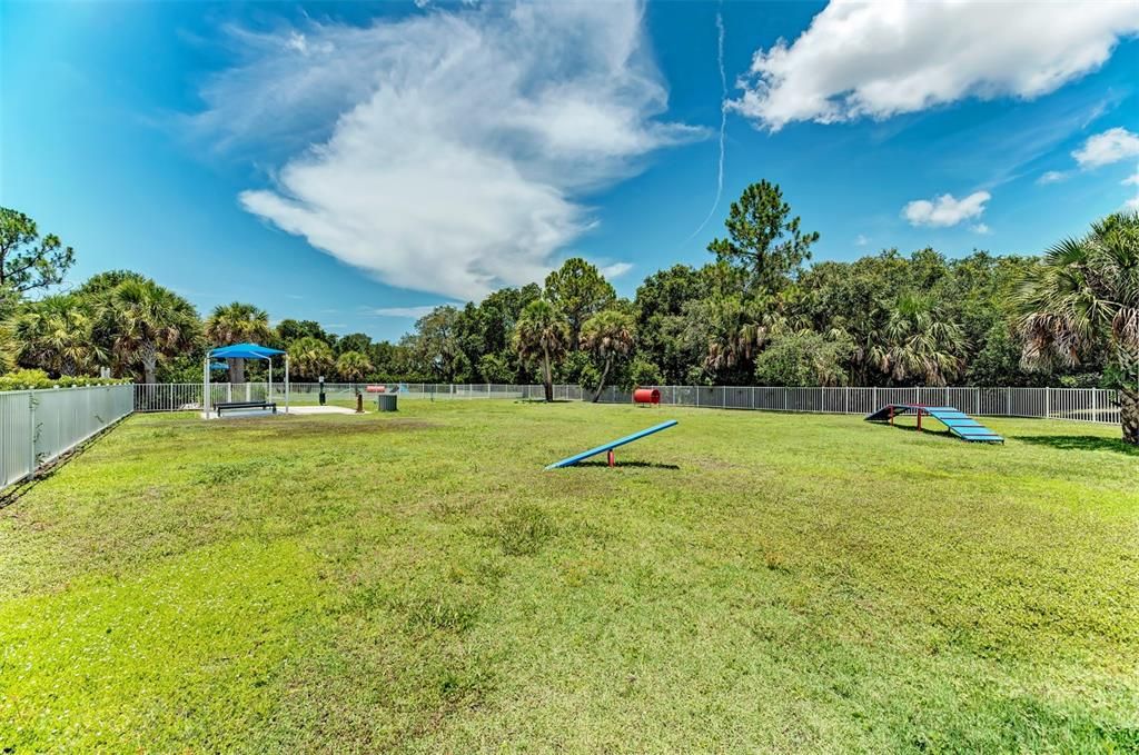 For Sale: $699,000 (3 beds, 2 baths, 2289 Square Feet)