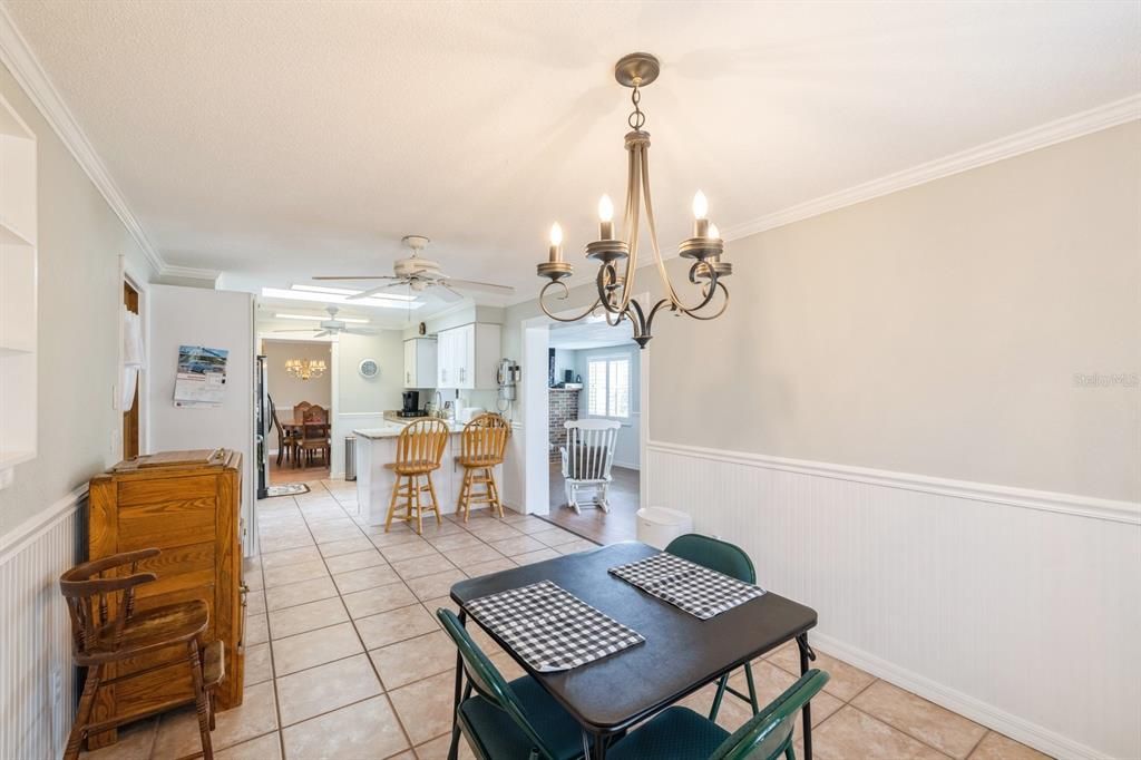 For Sale: $459,900 (3 beds, 2 baths, 1785 Square Feet)