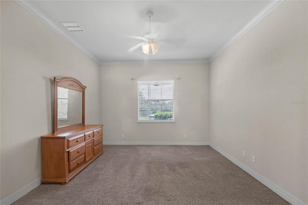 For Sale: $289,900 (2 beds, 2 baths, 1420 Square Feet)