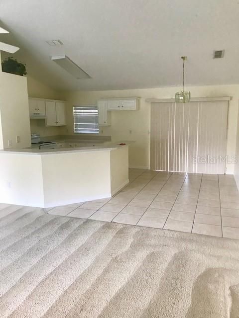 For Rent: $1,950 (3 beds, 2 baths, 1357 Square Feet)