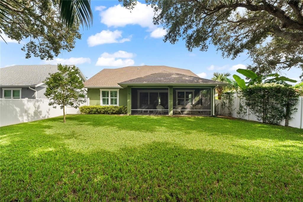 For Sale: $950,000 (3 beds, 2 baths, 2279 Square Feet)