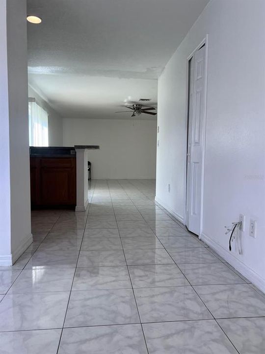 For Rent: $2,300 (3 beds, 2 baths, 1563 Square Feet)