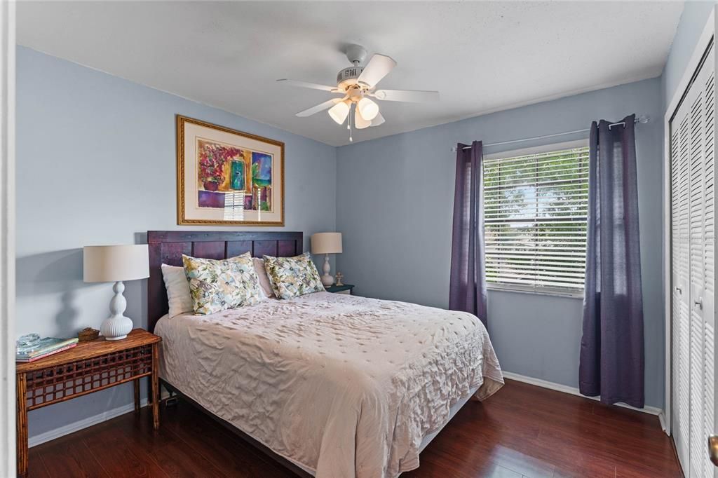 For Sale: $335,000 (3 beds, 2 baths, 1483 Square Feet)