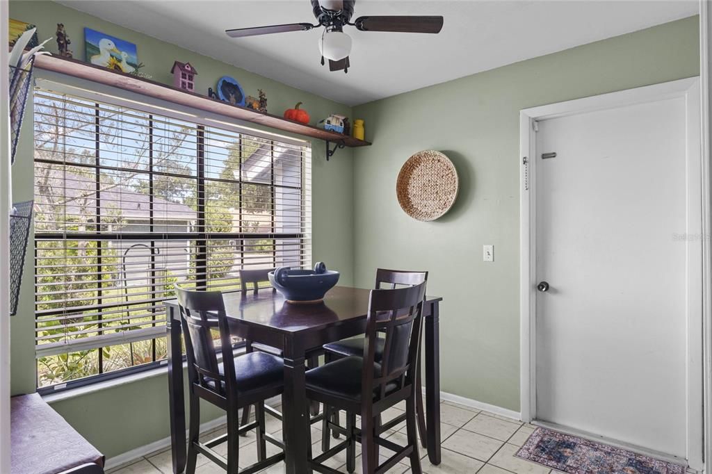 For Sale: $335,000 (3 beds, 2 baths, 1483 Square Feet)