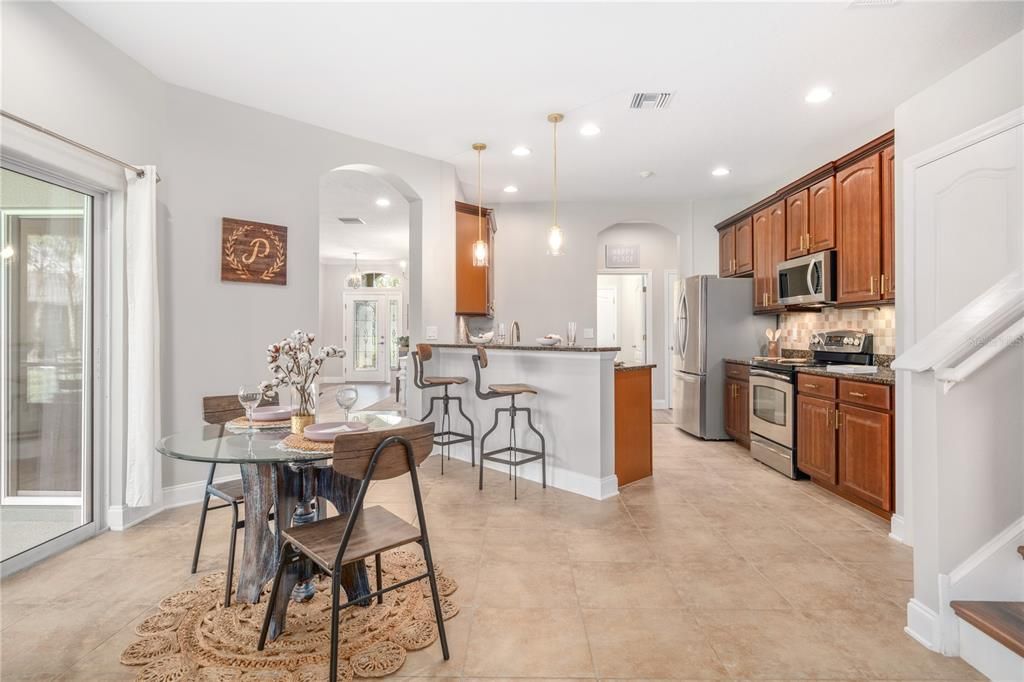 Kitchen/breakfast nook