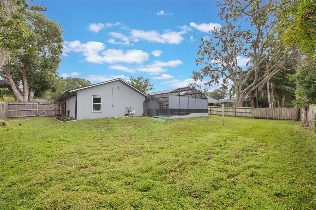 For Sale: $500,000 (4 beds, 2 baths, 1847 Square Feet)