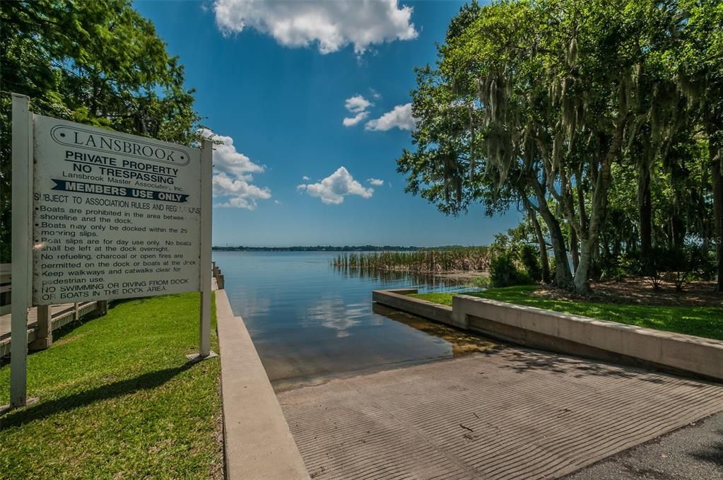 For Sale: $649,000 (2 beds, 2 baths, 2219 Square Feet)