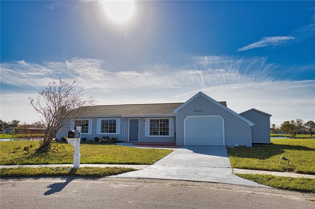 For Sale: $359,000 (3 beds, 2 baths, 1316 Square Feet)