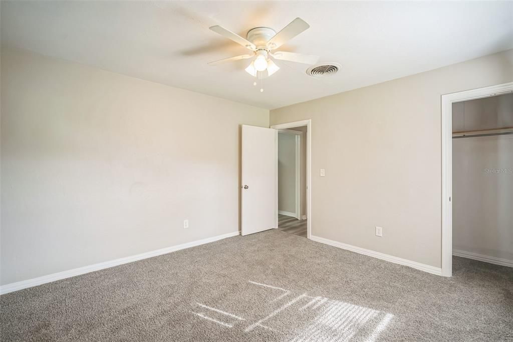 For Sale: $285,000 (3 beds, 1 baths, 1135 Square Feet)