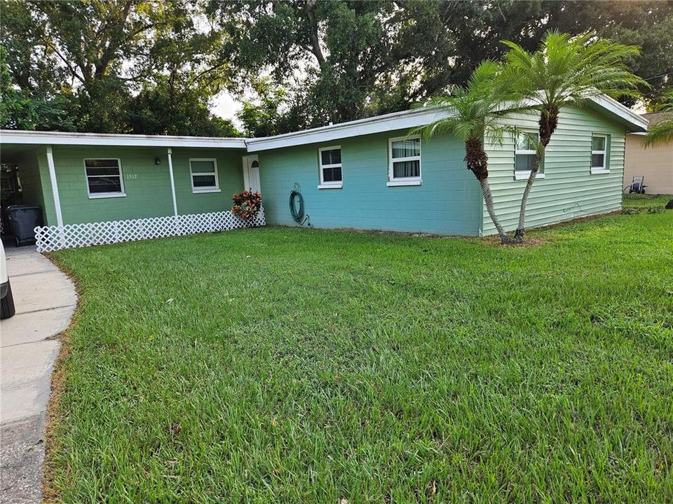 For Sale: $245,000 (3 beds, 2 baths, 1389 Square Feet)