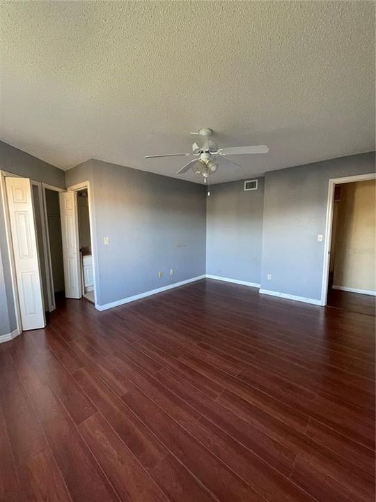 For Rent: $1,699 (3 beds, 2 baths, 1157 Square Feet)