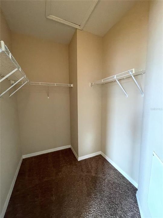 For Rent: $2,100 (3 beds, 2 baths, 1626 Square Feet)