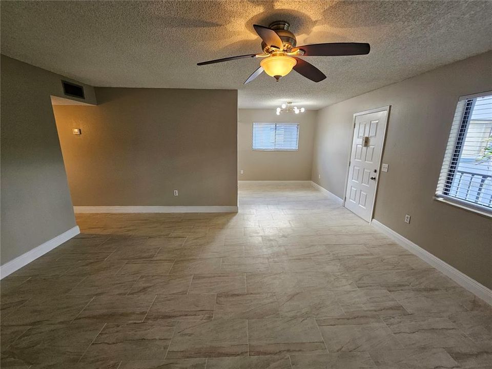 For Rent: $1,625 (2 beds, 2 baths, 953 Square Feet)