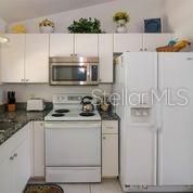 For Rent: $2,000 (3 beds, 2 baths, 1285 Square Feet)