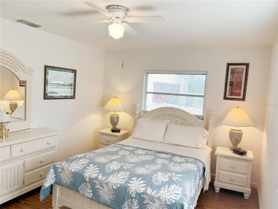 For Sale: $250,000 (2 beds, 2 baths, 1143 Square Feet)