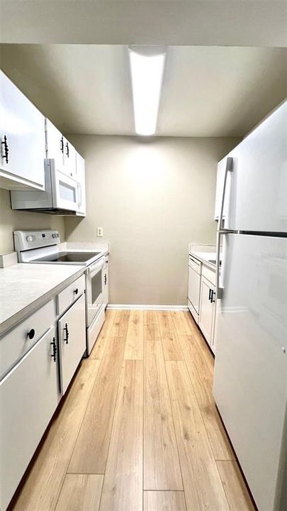 For Rent: $1,550 (2 beds, 2 baths, 828 Square Feet)