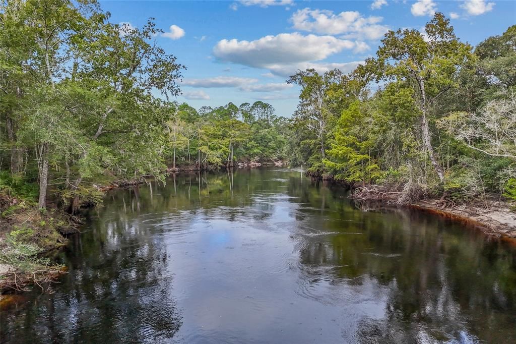 На продажу: $250,000 (0.86 acres)