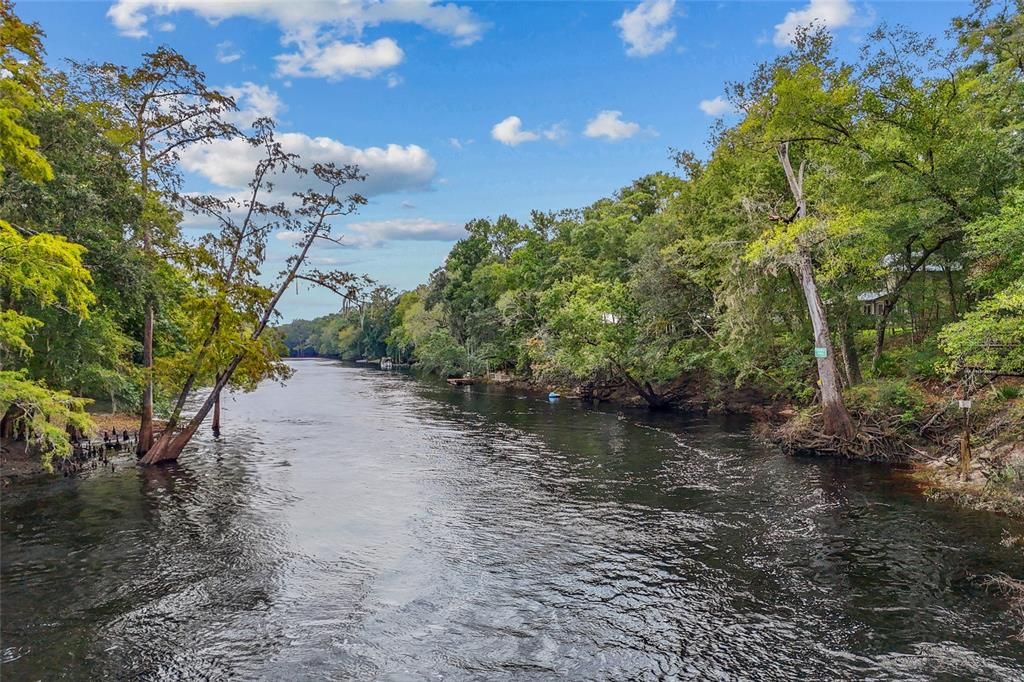 На продажу: $250,000 (0.86 acres)