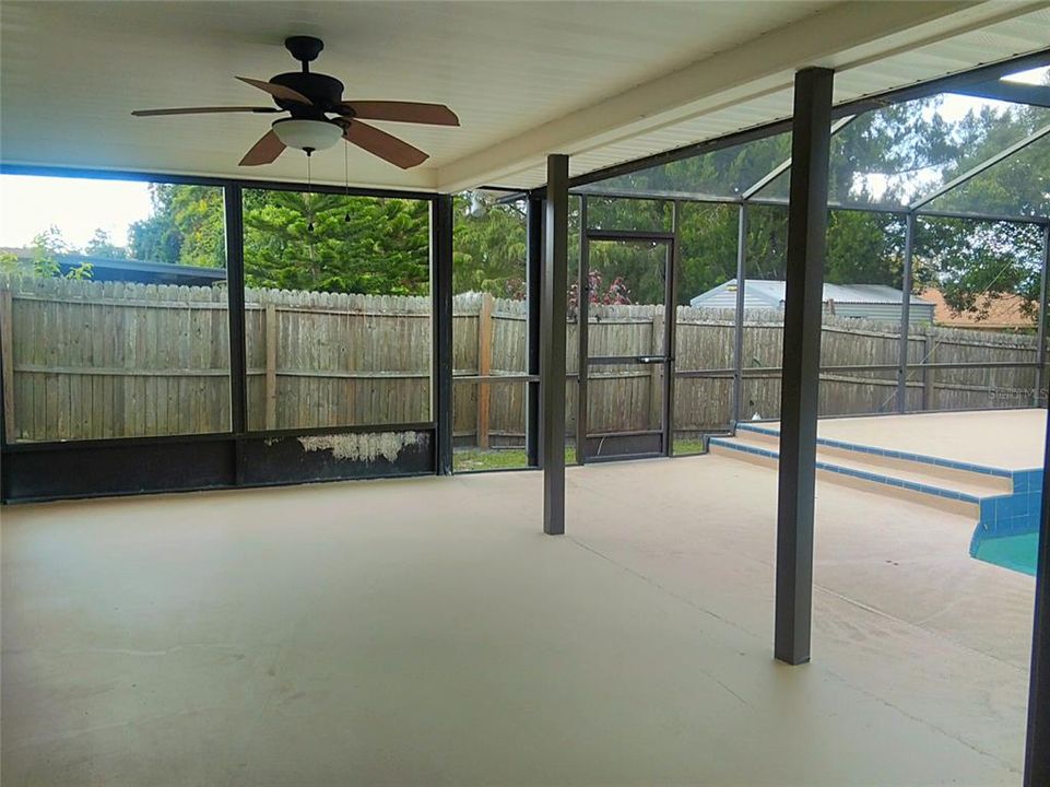 For Sale: $369,900 (3 beds, 2 baths, 1779 Square Feet)