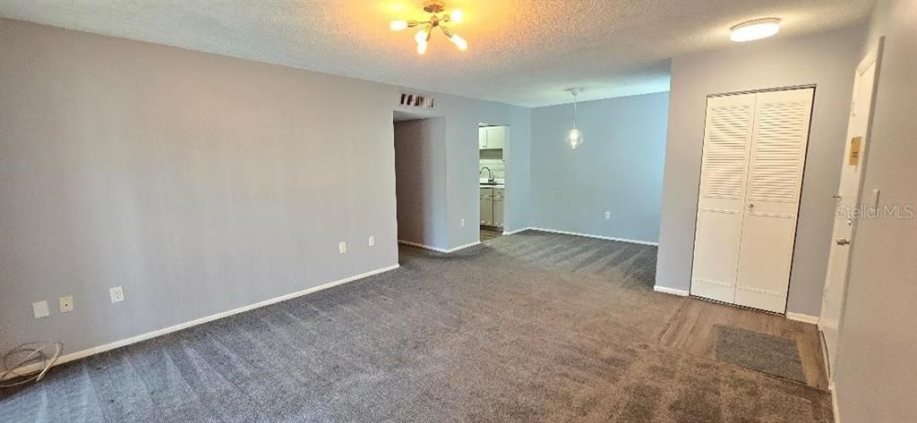 For Rent: $1,850 (2 beds, 2 baths, 1002 Square Feet)