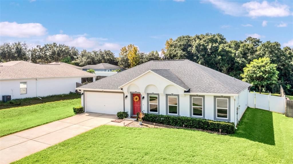 For Sale: $500,000 (4 beds, 2 baths, 2129 Square Feet)