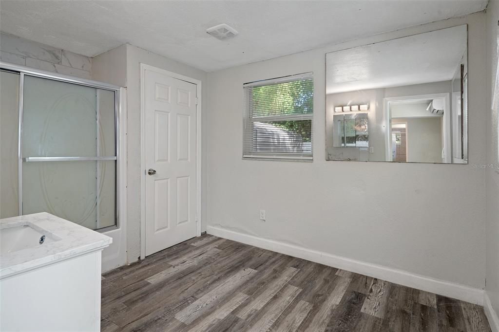 For Sale: $284,900 (3 beds, 2 baths, 1332 Square Feet)