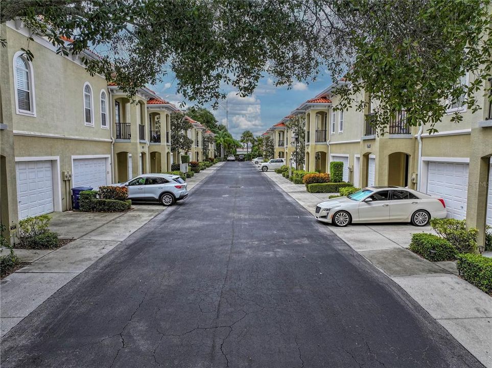 For Sale: $599,900 (3 beds, 2 baths, 1774 Square Feet)