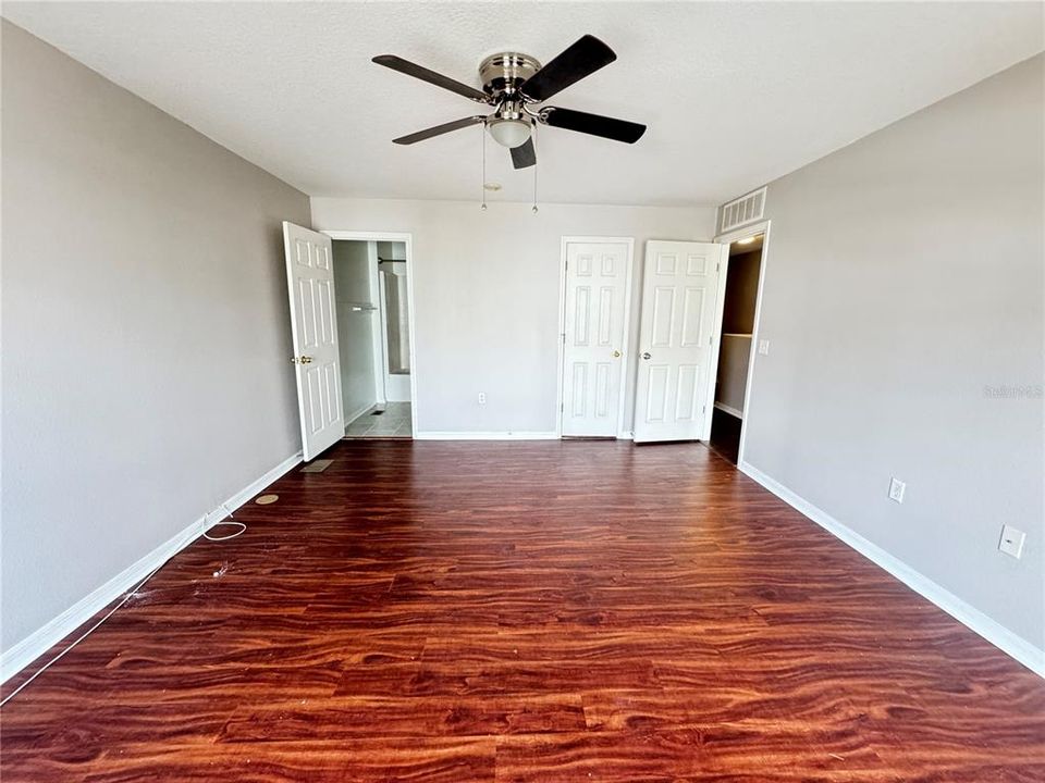 For Sale: $259,900 (3 beds, 2 baths, 1771 Square Feet)