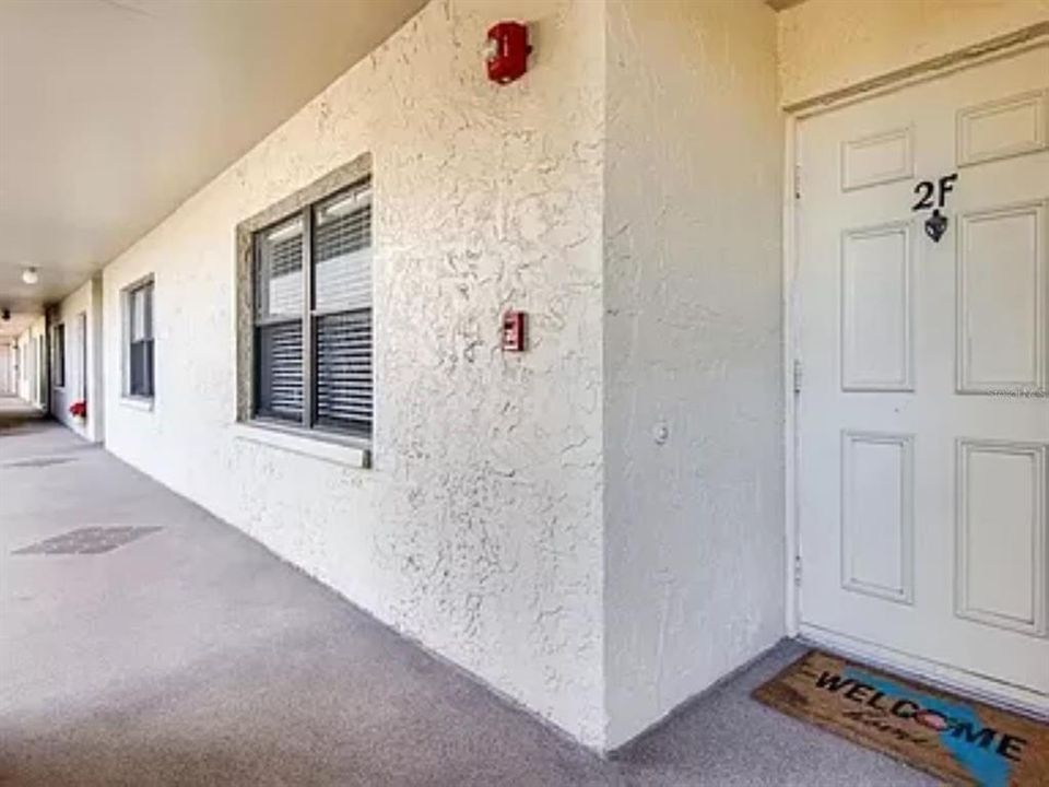 For Rent: $2,150 (2 beds, 2 baths, 1070 Square Feet)