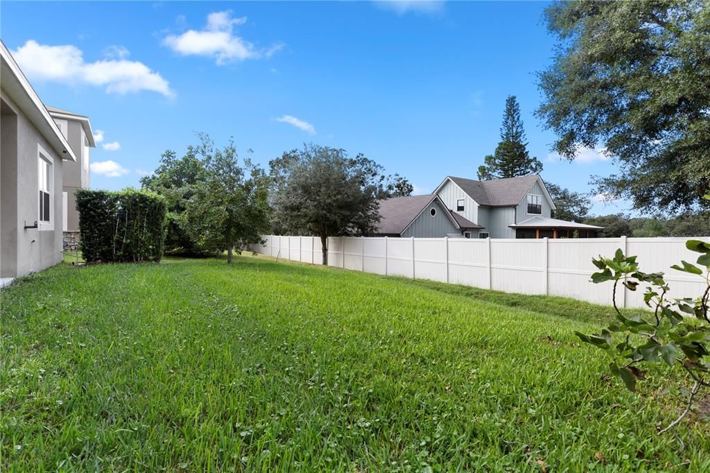 For Sale: $725,000 (3 beds, 3 baths, 2554 Square Feet)