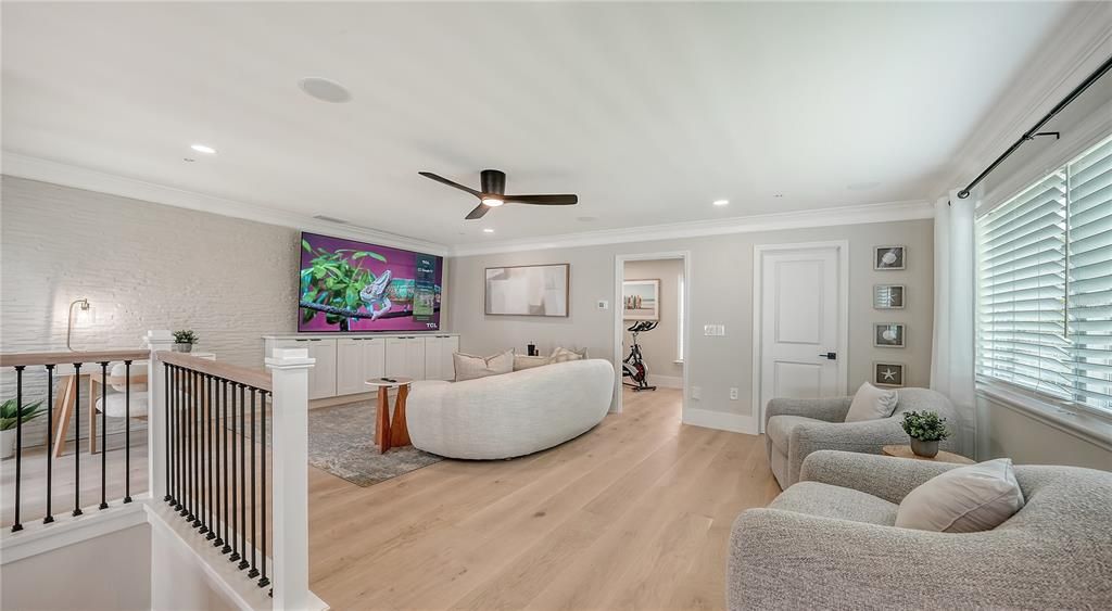 Active With Contract: $3,500,000 (4 beds, 3 baths, 3367 Square Feet)