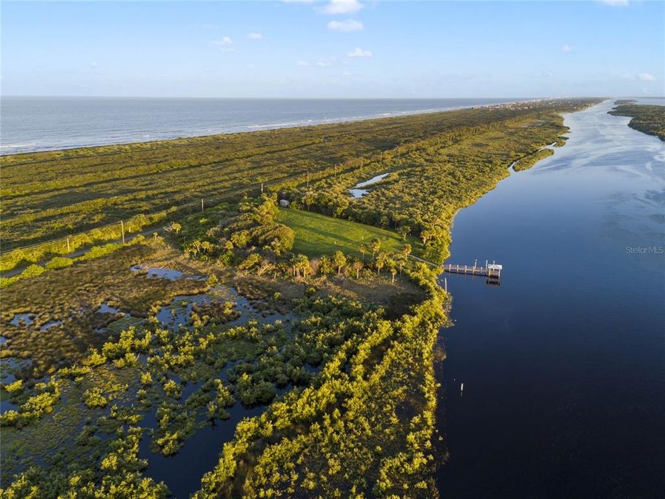 На продажу: $4,200,000 (14.00 acres)