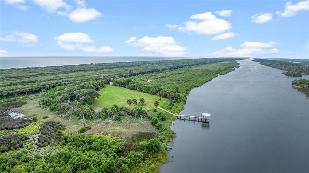 На продажу: $4,200,000 (14.00 acres)