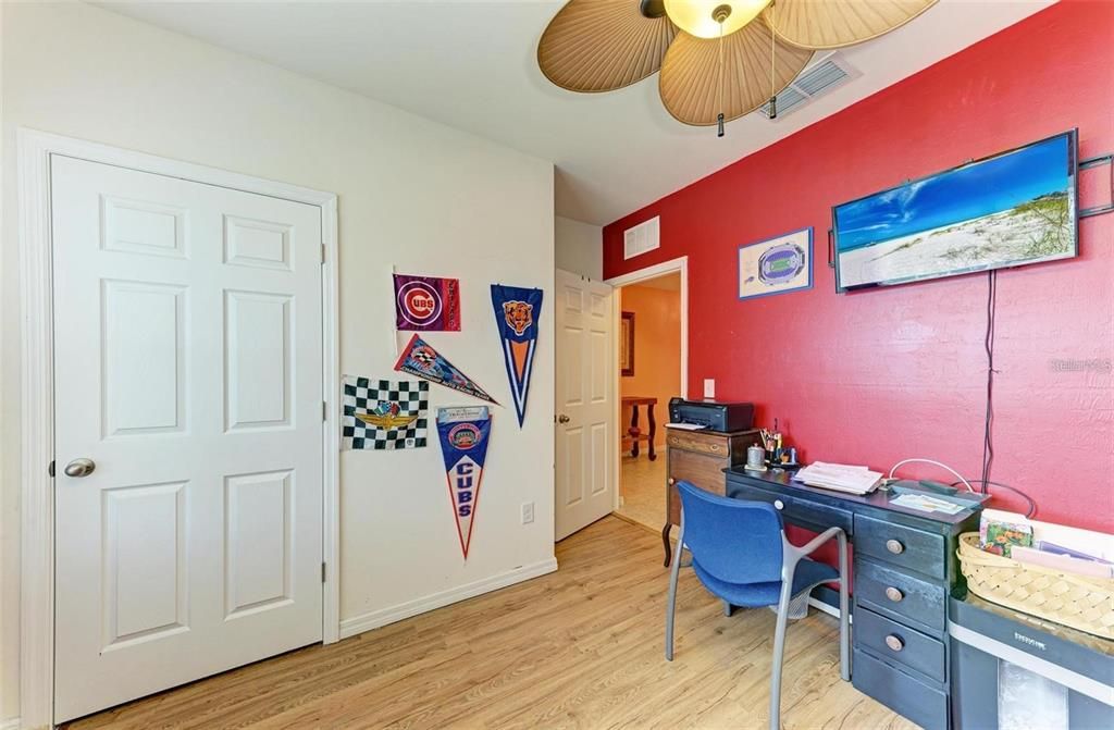 For Sale: $345,000 (4 beds, 2 baths, 1846 Square Feet)