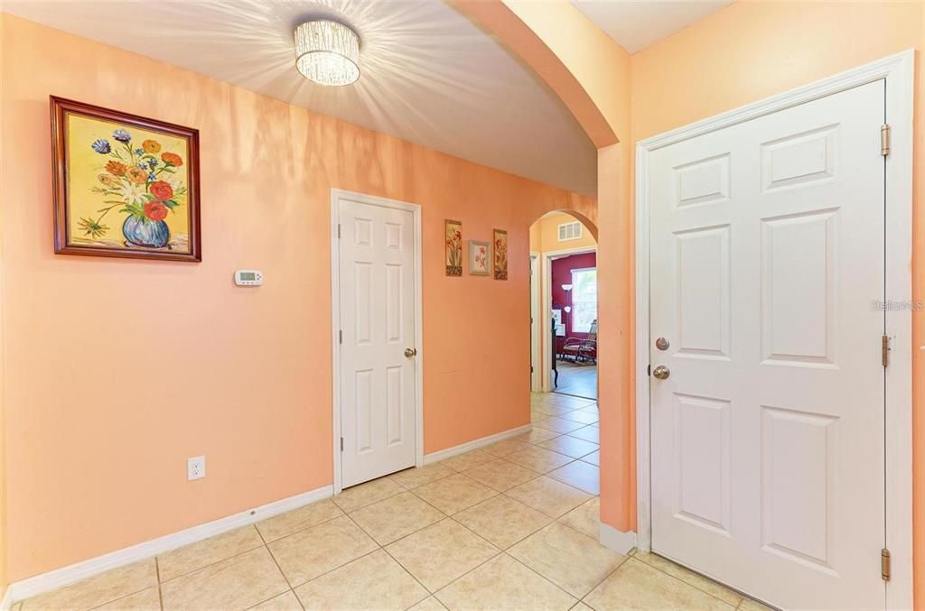 For Sale: $345,000 (4 beds, 2 baths, 1846 Square Feet)