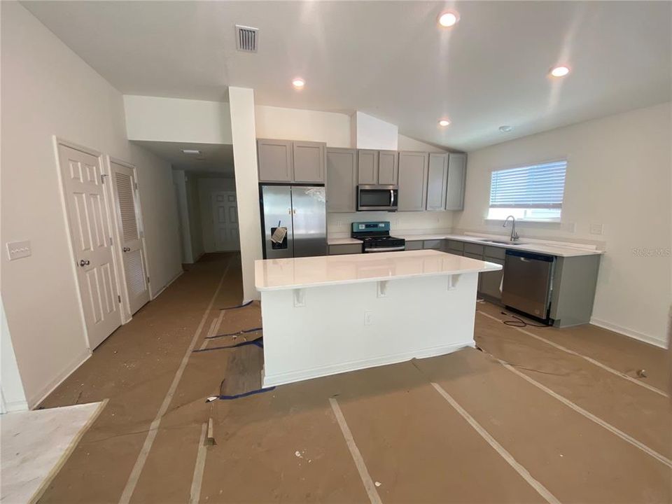 For Sale: $416,990 (3 beds, 2 baths, 1707 Square Feet)