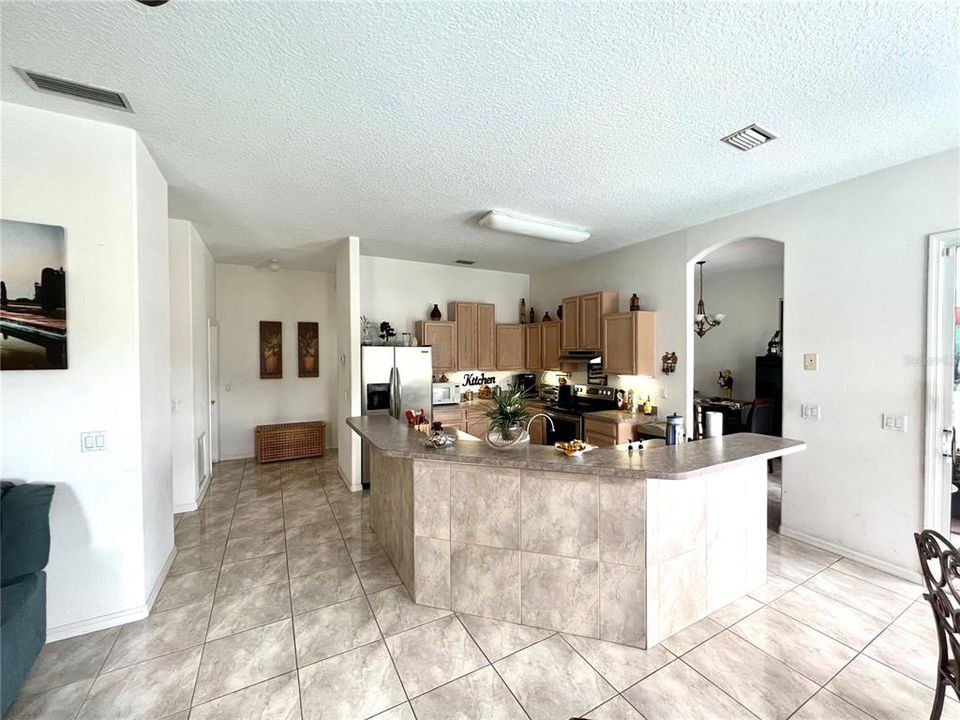 For Sale: $449,990 (3 beds, 2 baths, 2132 Square Feet)