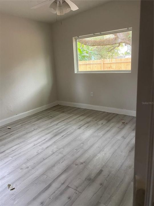 For Rent: $2,000 (4 beds, 2 baths, 1452 Square Feet)