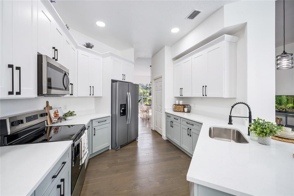 42" Upper Cabinets with Crown Molding