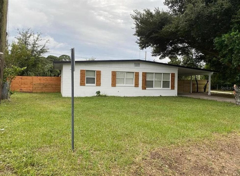 For Sale: $239,900 (3 beds, 1 baths, 1150 Square Feet)