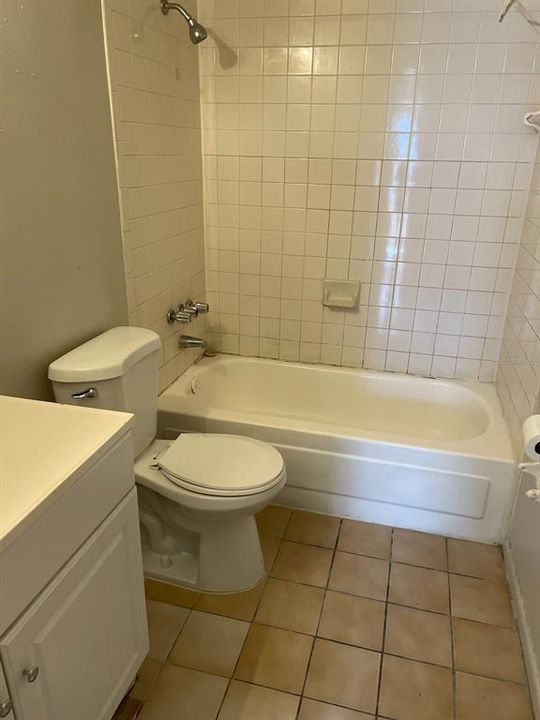 For Rent: $1,250 (2 beds, 1 baths, 750 Square Feet)