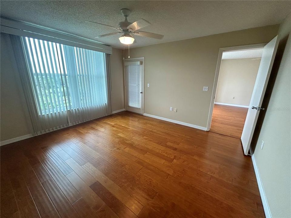 For Rent: $1,800 (2 beds, 2 baths, 1256 Square Feet)