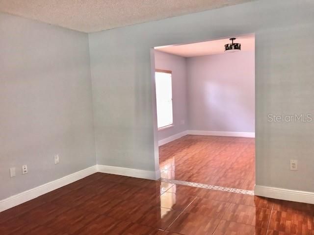 For Rent: $3,150 (4 beds, 2 baths, 2136 Square Feet)